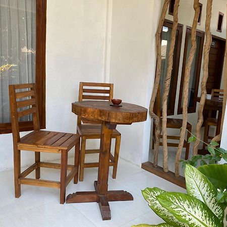 Mango Room Mandalika Kuta  Εξωτερικό φωτογραφία